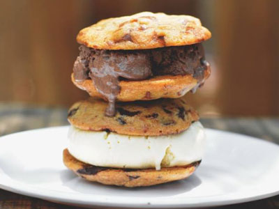 ice cream cookie sandwich